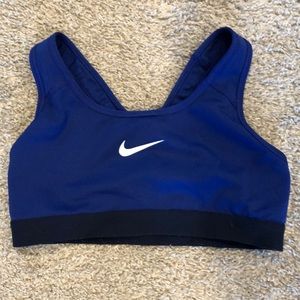 Nike dry fit sports bra. Size small.